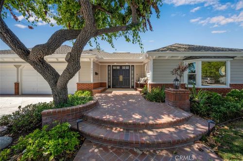 2961 Walker Lee Dr, Rossmoor, CA, 90720-5244 | Card Image