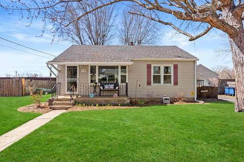 113 Burnside Ct, Michigan City, IN, 46360-5068 | Card Image