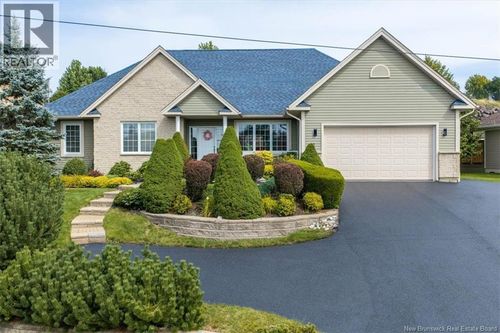 40 Anchorage Ave, Saint John, NB, E2K5R1 | Card Image