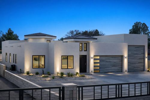 420 Bledsoe Rd Nw, Los Ranchos, NM, 87107-6215 | Card Image