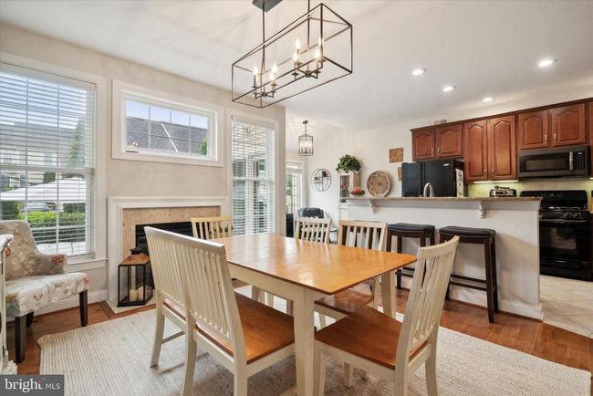 3129 W Brighton St, Townhouse with 3 bedrooms, 3 bathrooms and null parking in FURLONG PA | Image 11