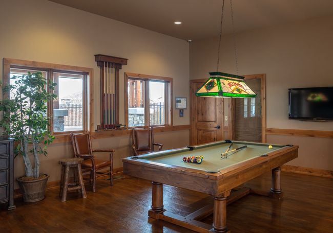pool table in clubhouse | Image 78