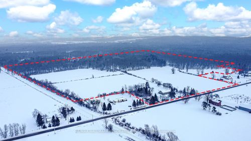 8747 10th Line, Barrie, ON, L4M4S4 | Card Image