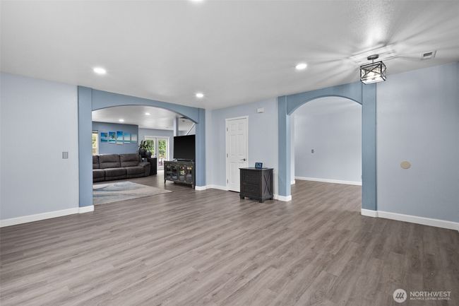 20723 197 Th Ave E, House other with 4 bedrooms, 3 bathrooms and 2 parking in Orting WA | Image 8
