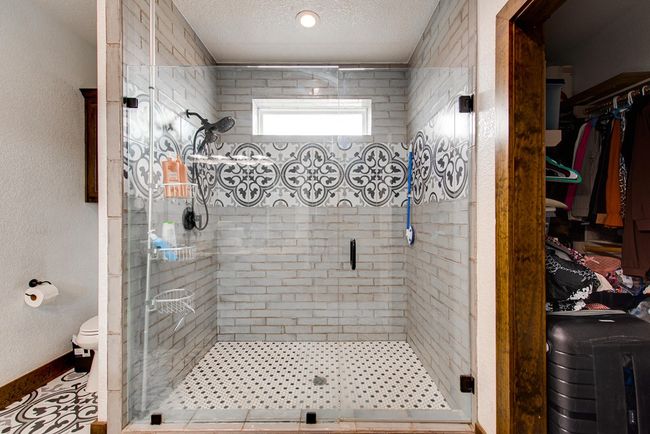 10408 E Midway Rd, House other with 4 bedrooms, 3 bathrooms and 4 parking in Big Spring TX | Image 32