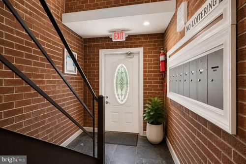 103-4820 C St Se, WASHINGTON, DC, 20019-6289 | Card Image