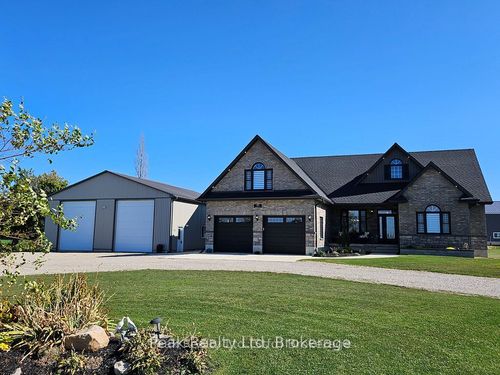 95 South Street, Ashfield Colborne Wawanosh, ON, N7A3X8 | Card Image