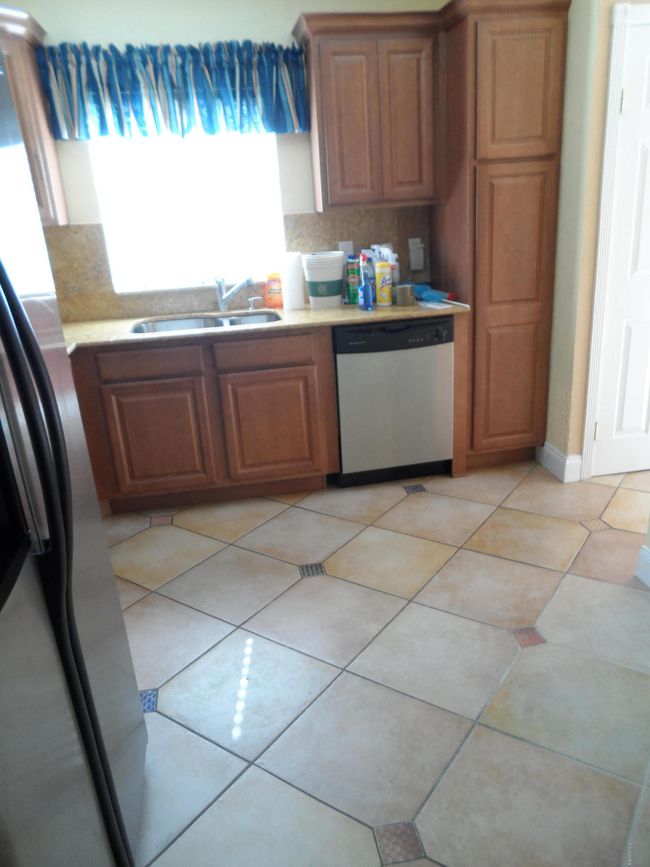 1004 Ashley Ave, Townhouse with 2 bedrooms, 3 bathrooms and null parking in Indian Harbour Beach FL | Image 4