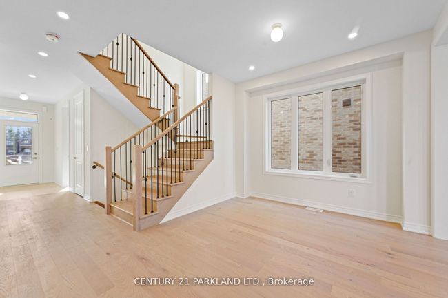 1352 Davis Loop, House other with 3 bedrooms, 3 bathrooms and 1 parking in Lefroy ON | Image 14