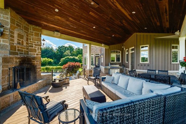 1532 Concession Rd 6 W, Home with 4 bedrooms, 6 bathrooms and 20 parking in Branchton ON | Image 13