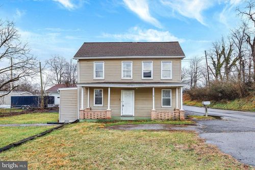 36 Middle Spring Ave, SHIPPENSBURG, PA, 17257-8133 | Card Image