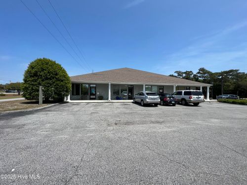 7-8752 Reed Dr, Emerald Isle, NC, 28594-2474 | Card Image