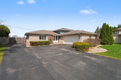 3604 192nd St, Lansing, IL, 60438-4204 | Card Image