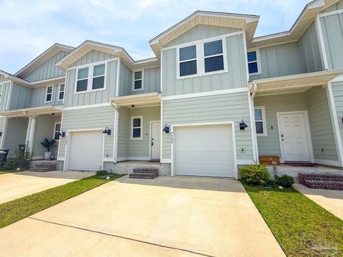 9502 Nature Creek Cir, Pensacola, FL, 32526-4596 | Card Image