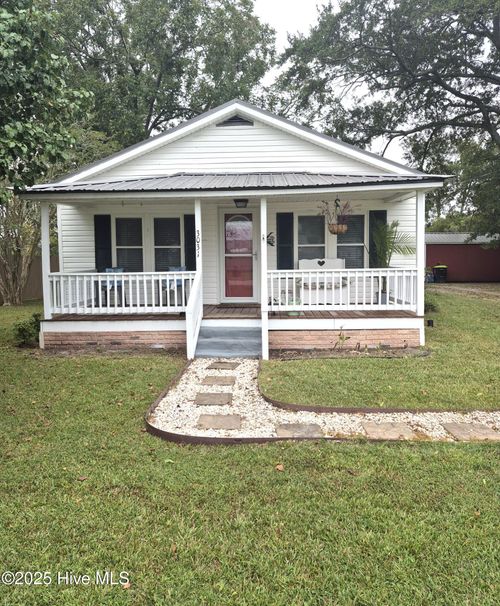 3031 Dan Peele Rd, Williamston, NC, 27892-7928 | Card Image