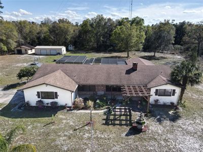 4/3 pool home on 3 acres with two large outbuildings. | Image 1