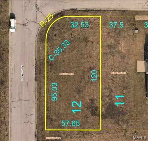 2000 Wexford Green Way, Belleville, IL, 62220-3485 | Card Image