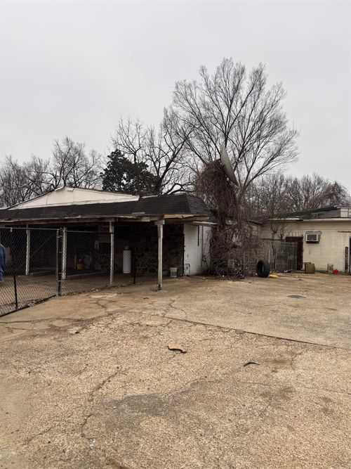 2383 Chelsea Ave, Memphis, TN, 38108-1561 | Card Image