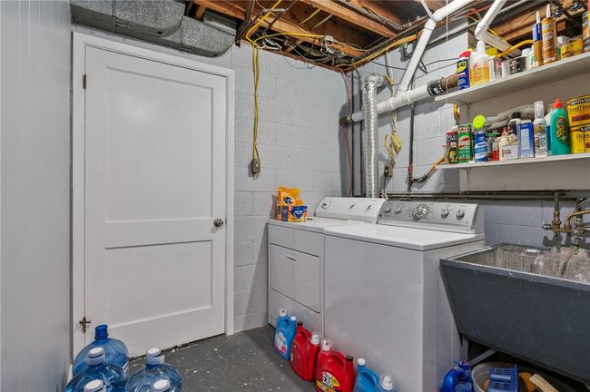 964 Union Ave, House other with 3 bedrooms, 3 bathrooms and 2 parking in Brackenridge PA | Image 24