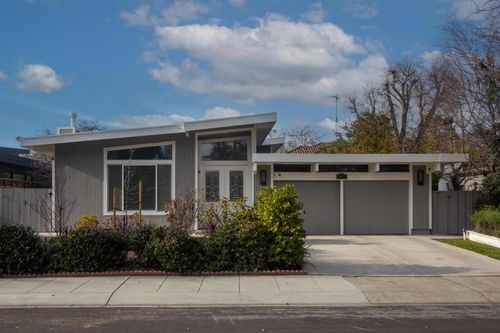 827 Richardson Ct, Palo Alto, CA, 94303-4152 | Card Image