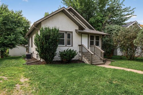2931 Logan Ave N, Minneapolis, MN, 55411-1271 | Card Image