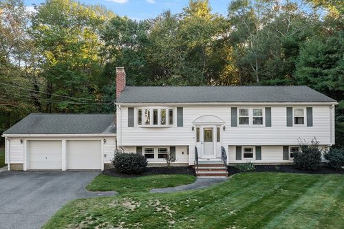 100 Fairwood Dr, Pembroke, MA, 02359 | Card Image