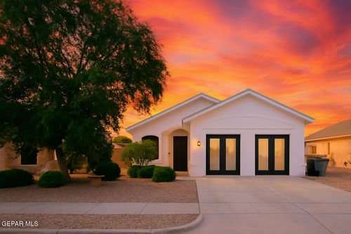 4729 Joseph Rodriguez Dr, El Paso, TX, 79938-7475 | Card Image