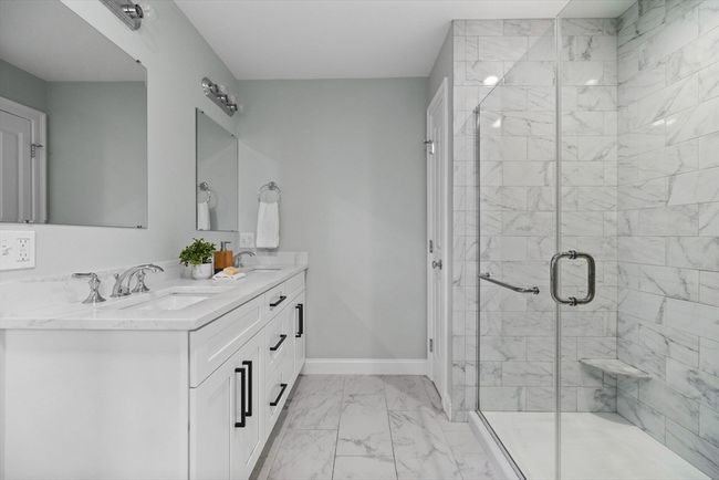 1 - 125 Ash St, Condo with 4 bedrooms, 4 bathrooms and 2 parking in Waltham MA | Image 21
