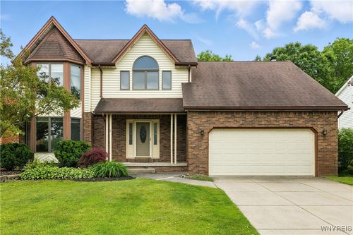 27 Britannia Drive, Amherst, NY, 14051 | Card Image