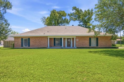 3591 Lake St, Lake Charles, LA, 70605-1422 | Card Image