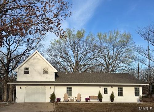 2803 Highway J, Bourbon, MO, 65441-8177 | Card Image