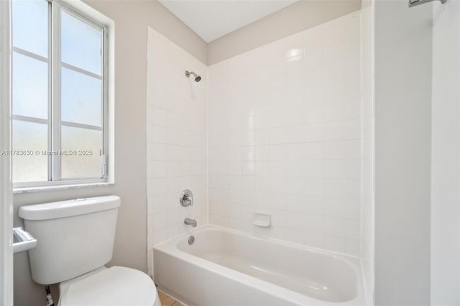 13921 Sw 278 Th St, House other with 5 bedrooms, 4 bathrooms and null parking in Homestead FL | Image 27