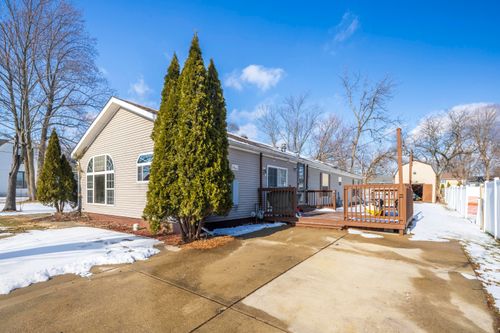 409 W South St, Hebron, IN, 46341 | Card Image