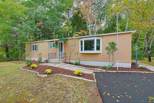2 Pleasant Valley Road, Dover, NH, 03820 | Card Image