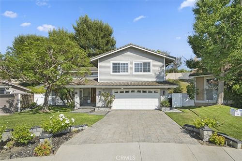 994 S La Salle Cir, Anaheim, CA, 92807-4514 | Card Image