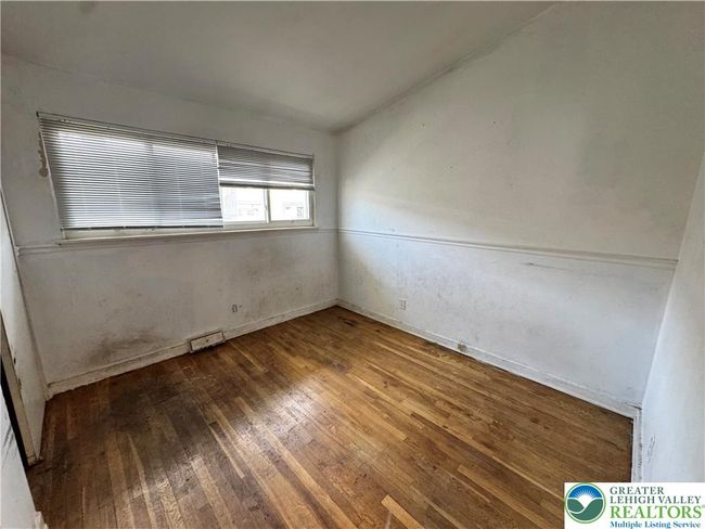 909 Genesee St, House other with 3 bedrooms, 1 bathrooms and null parking in Allentown PA | Image 7