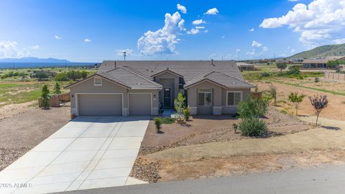 6760 E Vaquero Cir, Hereford, AZ, 85615-0435 | Card Image