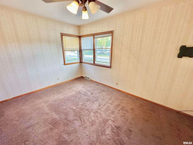 202 W South St, House other with 2 bedrooms, 1 bathrooms and null parking in Abingdon IL | Image 18