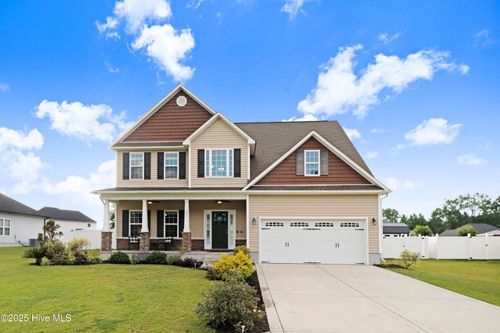 207 Kingsmill Dr, Pikeville, NC, 27863-9670 | Card Image