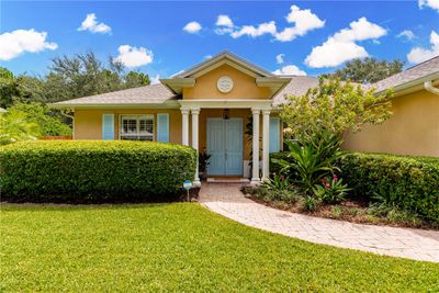 Newly painted front doors & shutters | Image 2