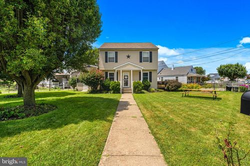 229 Parkwood Rd, BALTIMORE, MD, 21222-2329 | Card Image