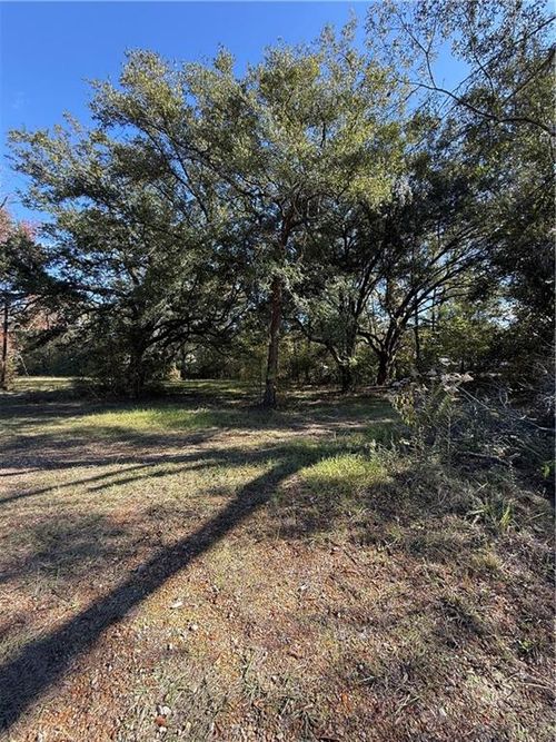 42202 S Range Rd, Ponchatoula, LA, 70454-3071 | Card Image