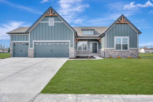 1100 Sweetland Ln, Greenwood, IN, 46143-5033 | Card Image