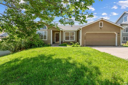 2505 Via Linda Dr, Lawrence, KS, 66047-3317 | Card Image