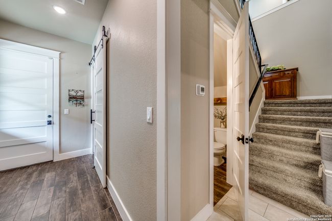 895 Private Road 1742, House other with 4 bedrooms, 5 bathrooms and null parking in Mico TX | Image 27