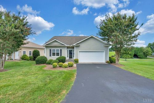 1222 8th Fairway Ln, Huddleston, VA, 24104-3566 | Card Image