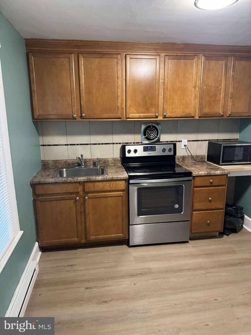 2-1931 Valley Rd, Parkesburg, PA, 19365 | Card Image