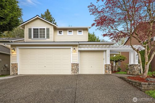 1102 185th Street Se, Bothell, WA, 98012 | Card Image