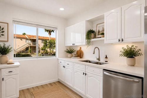 180-9717 Winter Gardens Blvd, Lakeside, CA, 92040-3808 | Card Image