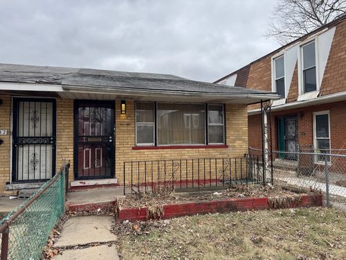 11540 S Racine Avenue, CHICAGO, IL, 60643 | Card Image